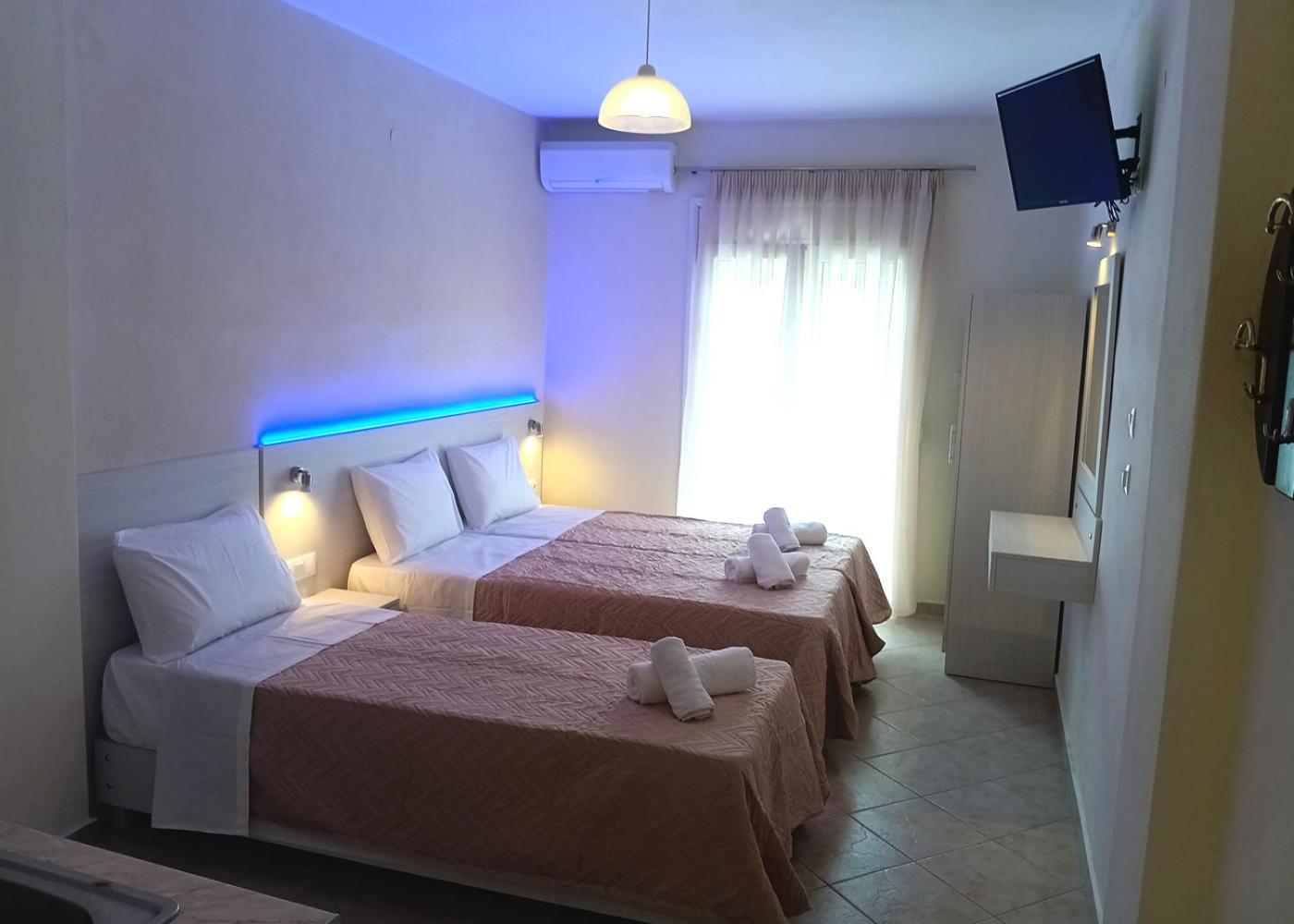 Oasis Blue Inn เลปโตการายา ภายนอก รูปภาพ